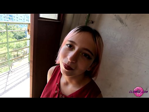 ❤️ دانش آموز حسی یک غریبه را در بیرون می مکد - تقدیر روی صورتش فیلم پورنو در fa.cassino-vulkan646.ru